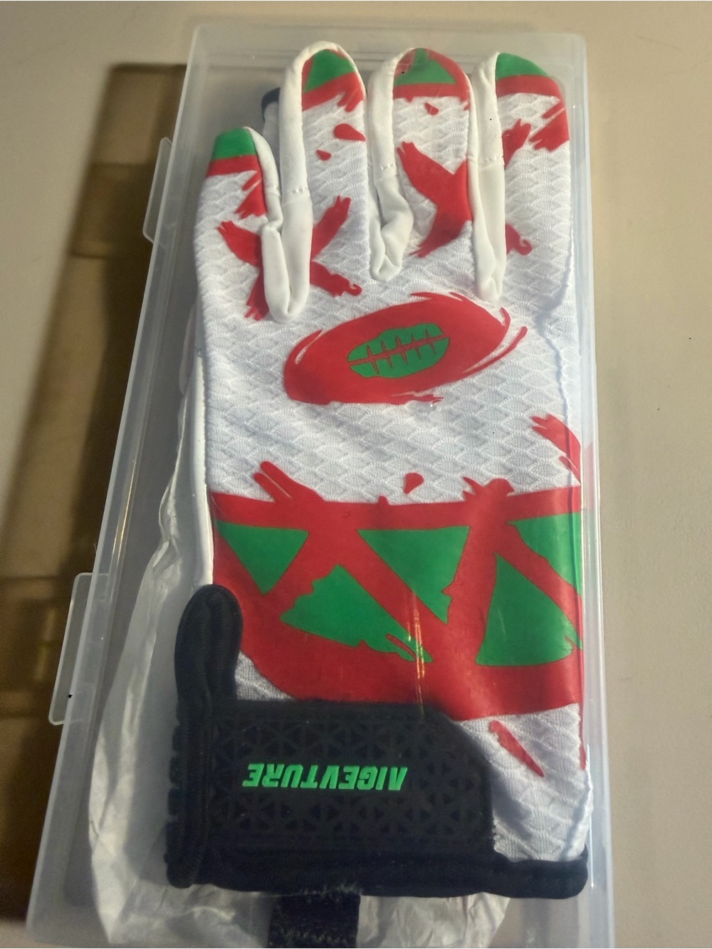 Aigevture Youth Football White Ted Green Sticky Palm Gloves